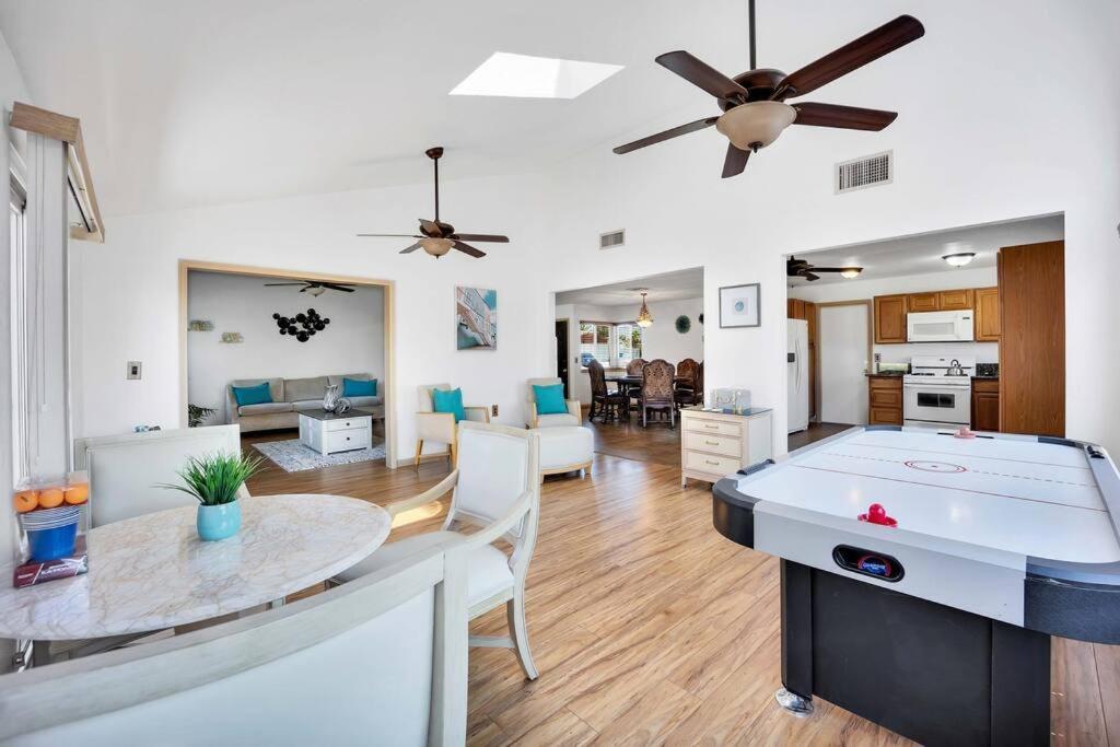 Centrally Located Spacious Vacation Hom 13 M Strip Λας Βέγκας Εξωτερικό φωτογραφία
